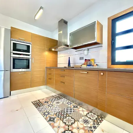 A With Private Pool, Beachfront, Ac, Wifi, Bbq In プラヤ・ブランカ