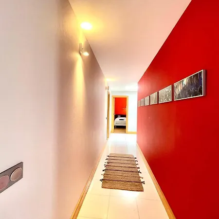 Willa A With Private Pool, Beachfront, Ac, Wifi, Bbq In *